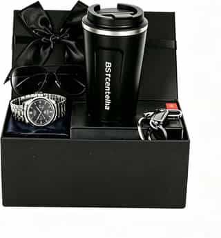 Set de regalo para hombre con reloj, llavero y gafas de sol