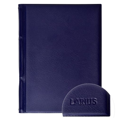 Interior del álbum Larius con monedas de 2 euros