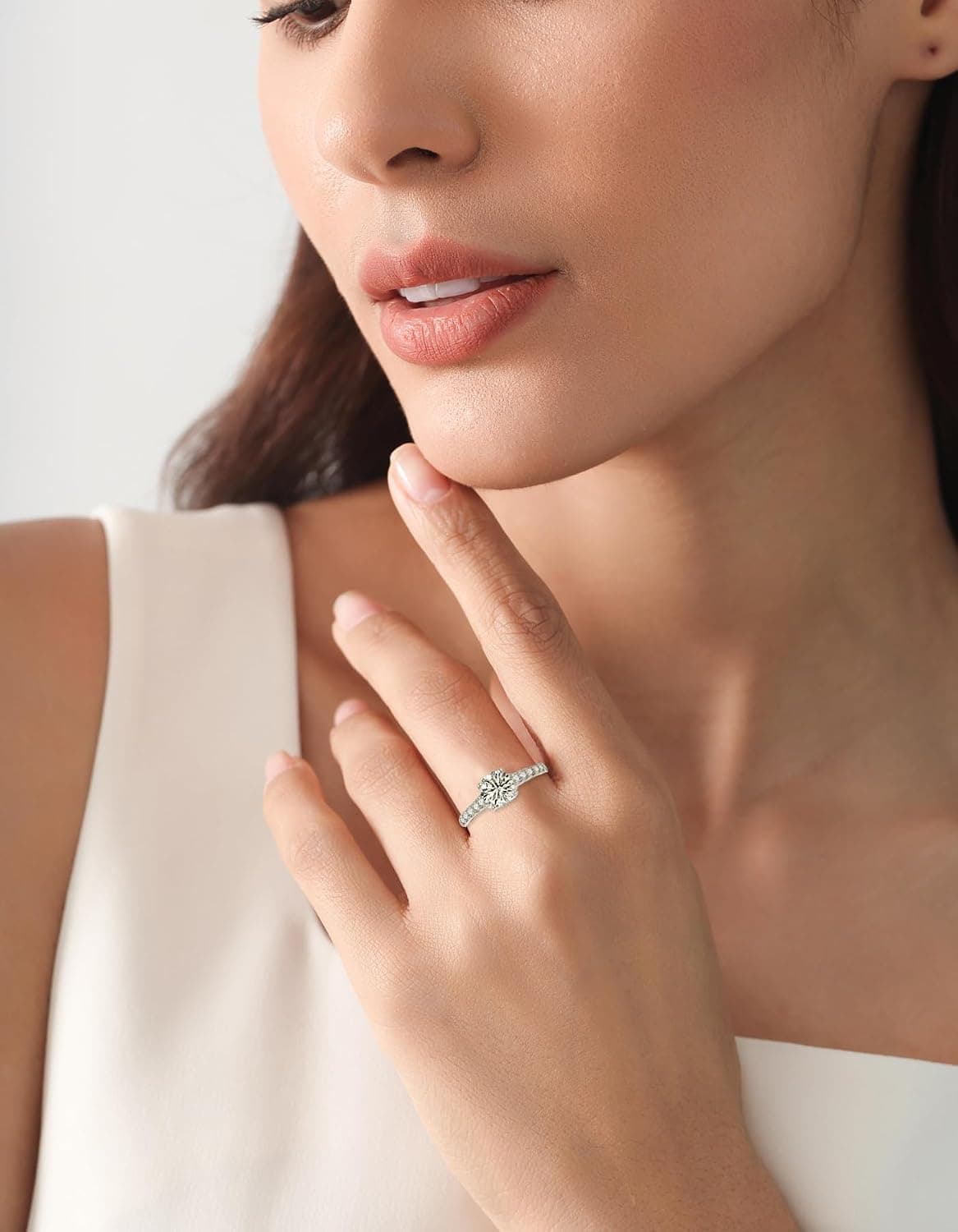 Anillo de compromiso de moissanita con banda pavé YL, foto 2