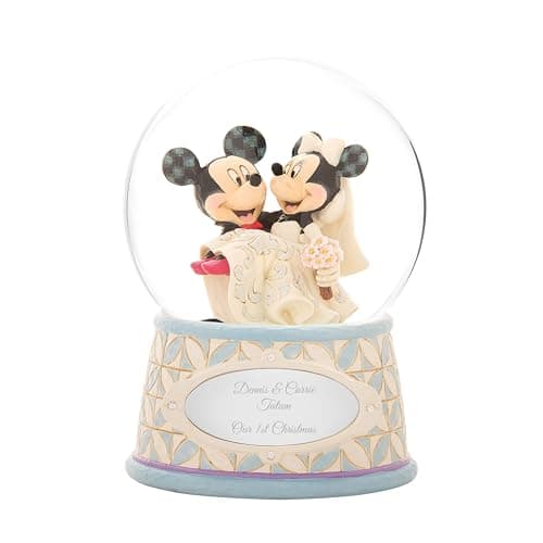 Bola de nieve de boda con Mickey y Minnie vestidos de novios, y una placa en la base para grabar nombres y fecha