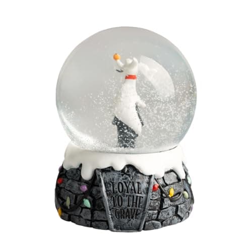 Bola de Nieve de Zero junto a su caja