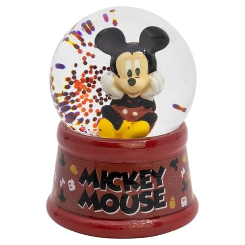 Bola de nieve de Mickey Mouse sentado, con confeti de colores y base roja con su nombre