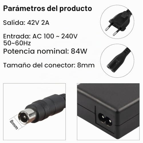 Cargador Labtec conectado a un patinete