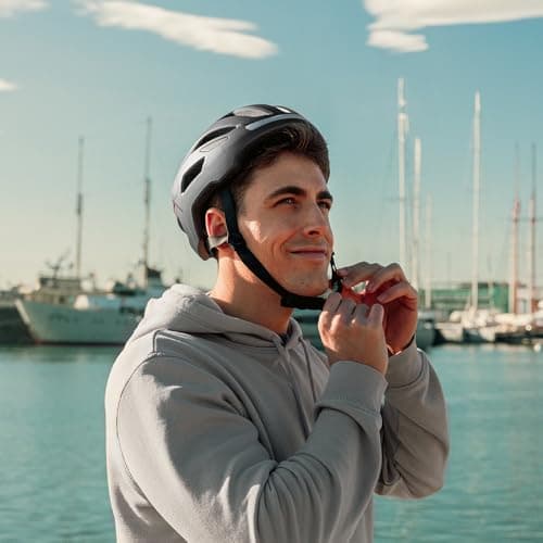 Puerto de carga USB-C del casco Cecotec BrainGuard Flash