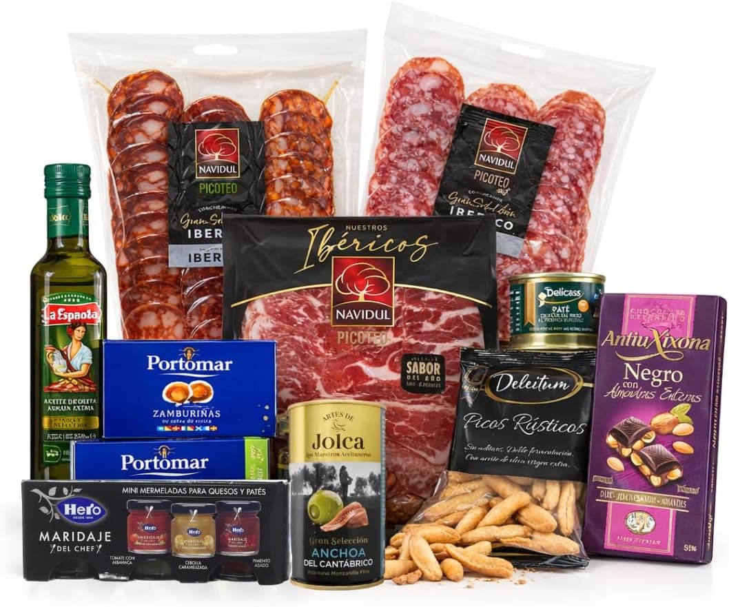 Cesta gourmet con embutidos ibéricos, jamón, picos y vino