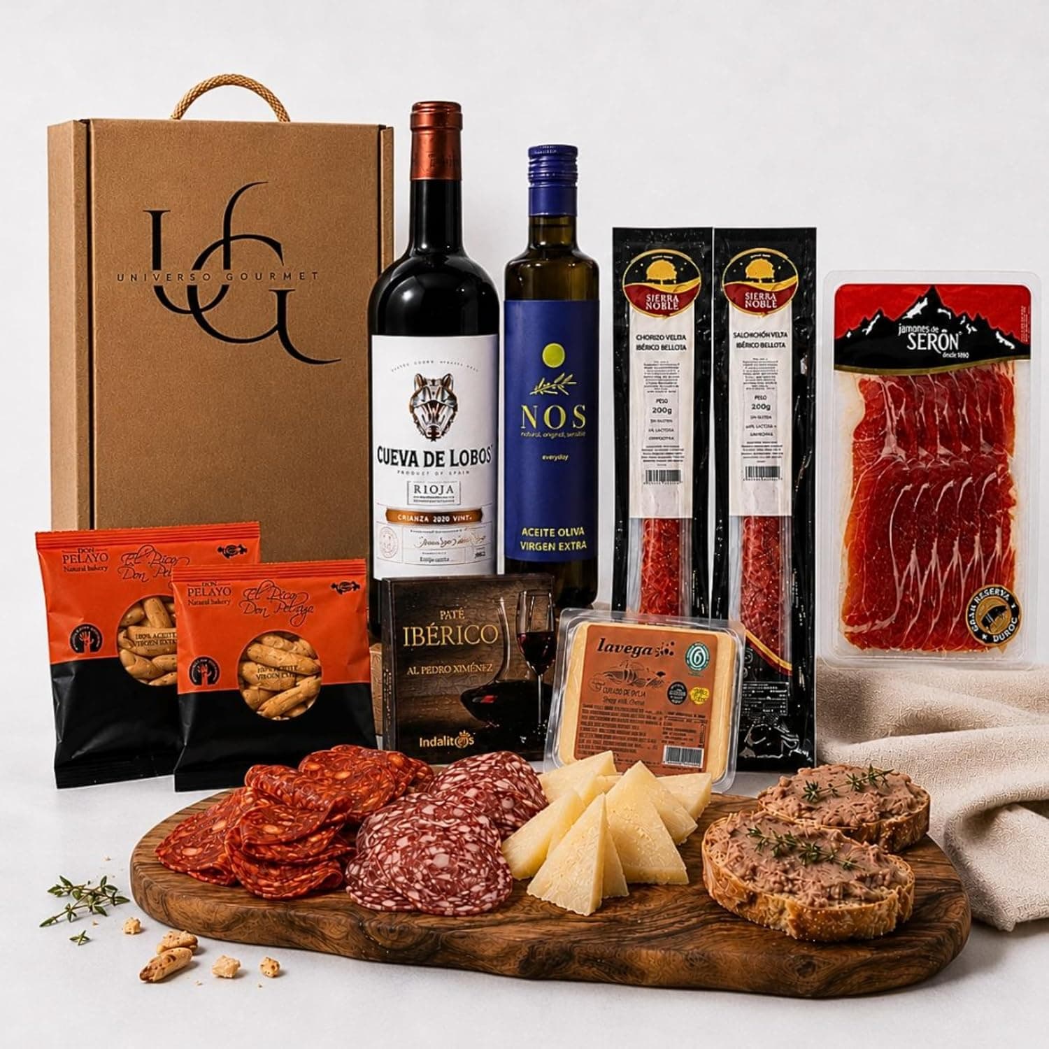 Cesta Gourmet Universo con Vino de Rioja y Paleta de Bellota