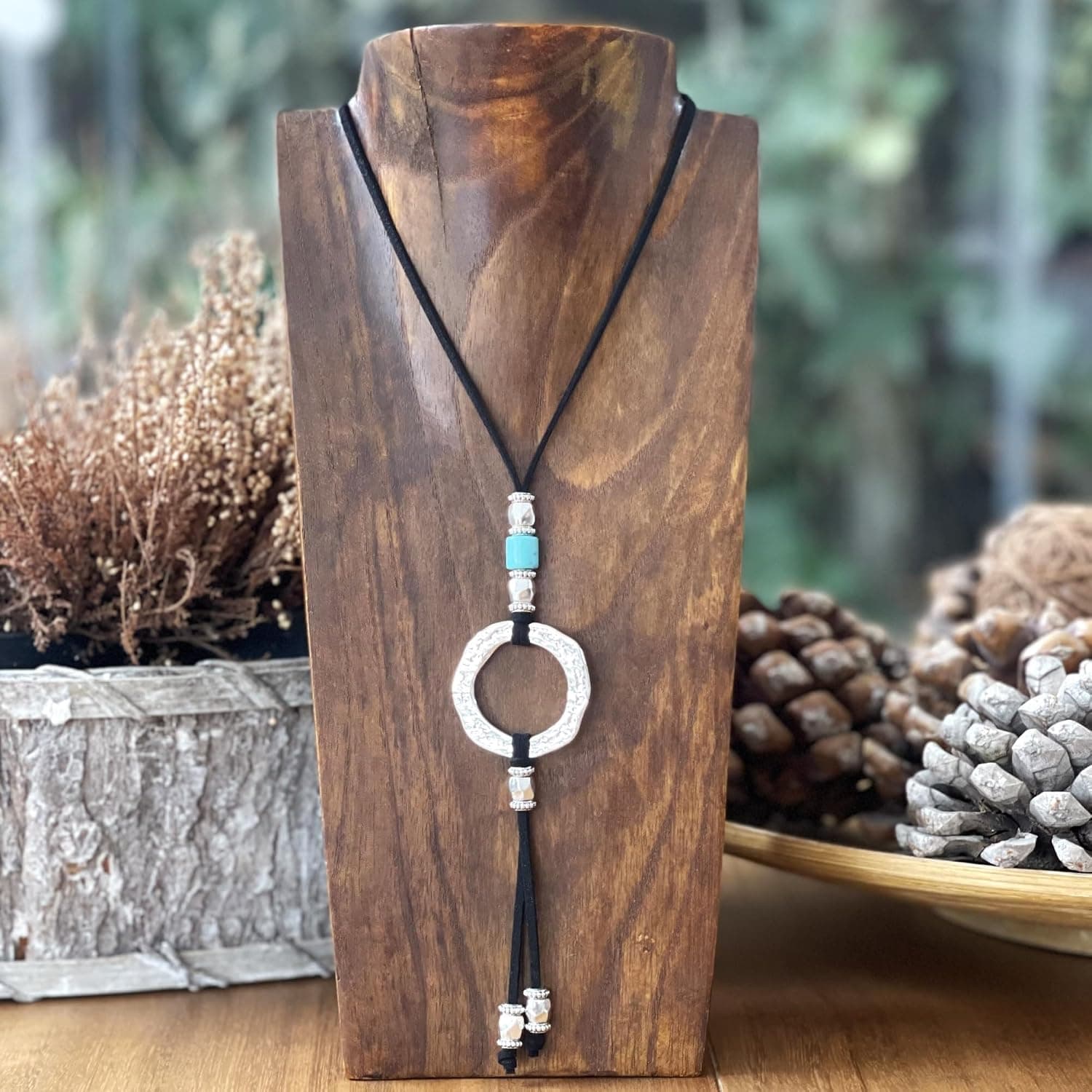 Colgante Círculo y Turquesa con Cordón de Antelina, foto 2