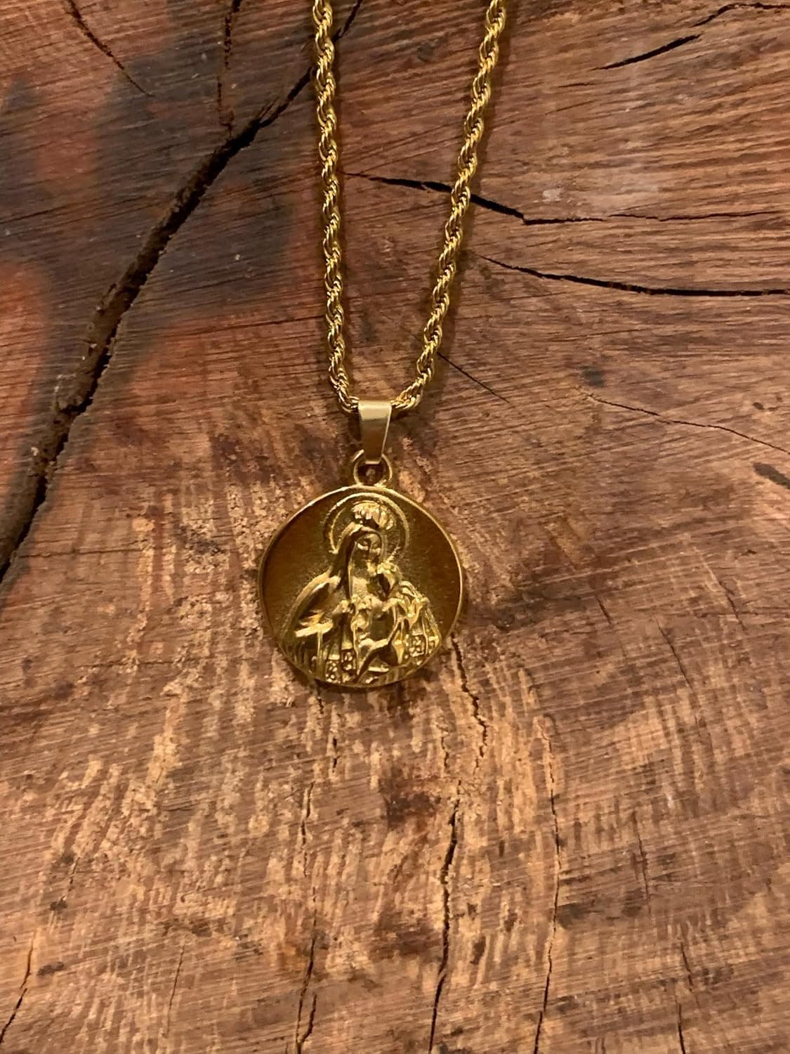 Collar Trenzado con Medalla de la Virgen del Carmen, foto 3