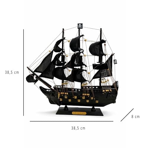 Detalles dorados del casco Black Pearl