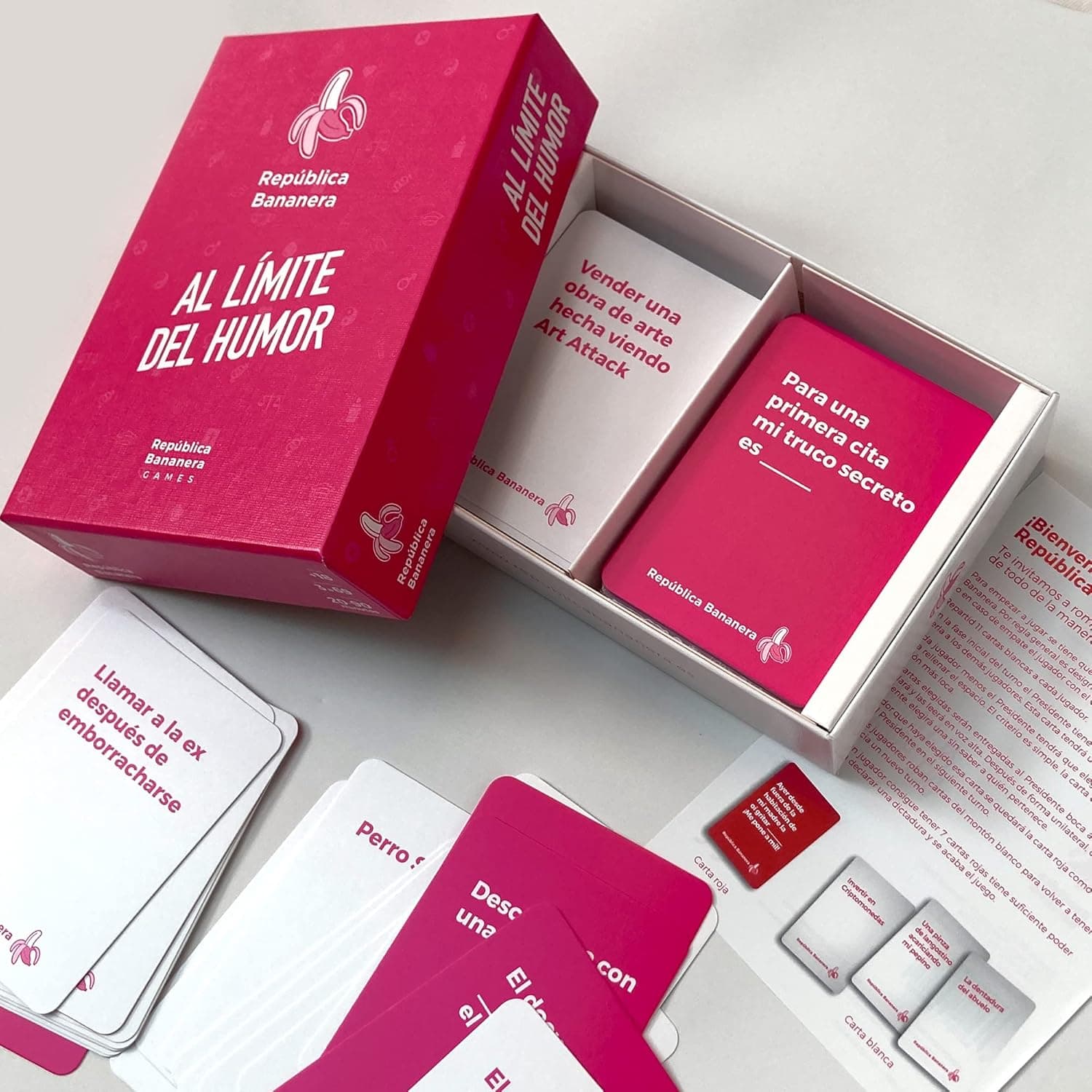 Detalle de las cartas del juego de humor