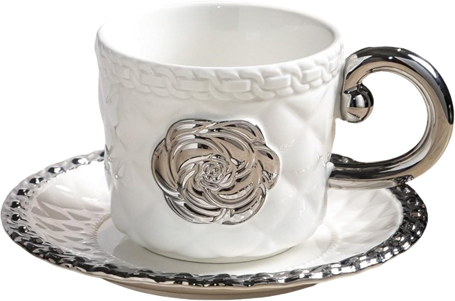 Juego de taza y plato de porcelana blanca