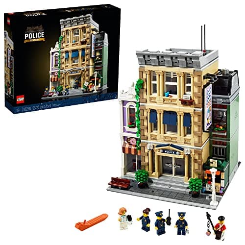 Edificio modular LEGO de una comisaría de policía clásica