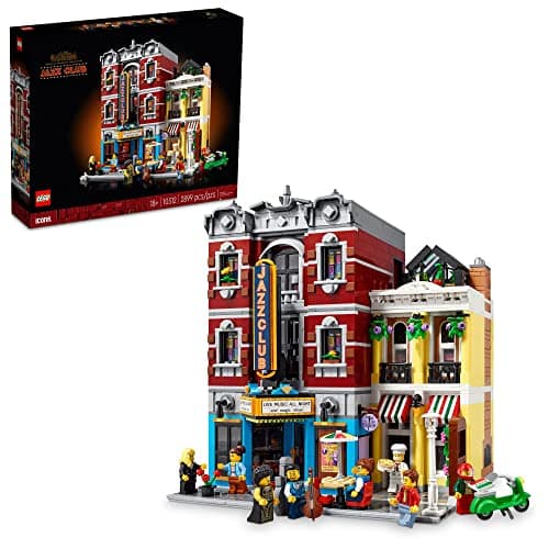 Edificio modular LEGO de un club de jazz con varias plantas y habitaciones