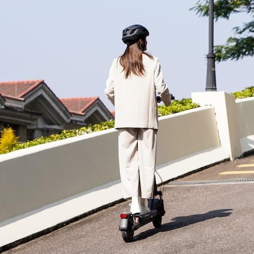 Neumático ancho de 10 pulgadas del patinete NAVEE GT3