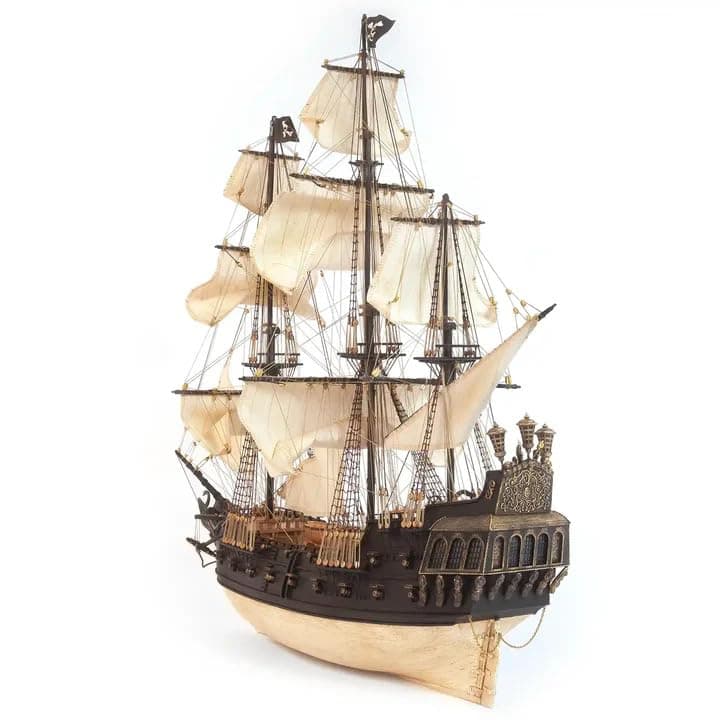 Piezas de madera del kit Cisne Negro