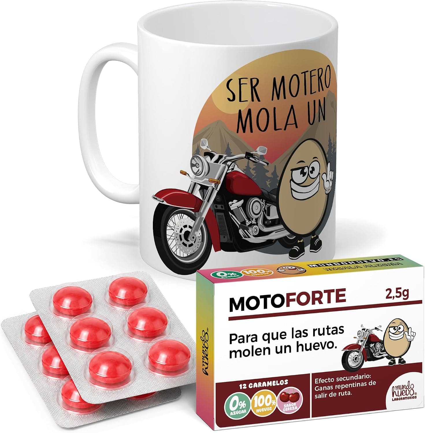 Taza de cerámica con el chiste "Ser motero mola un huevo" junto a una caja de caramelos "Motoforte" con forma de medicamento de broma