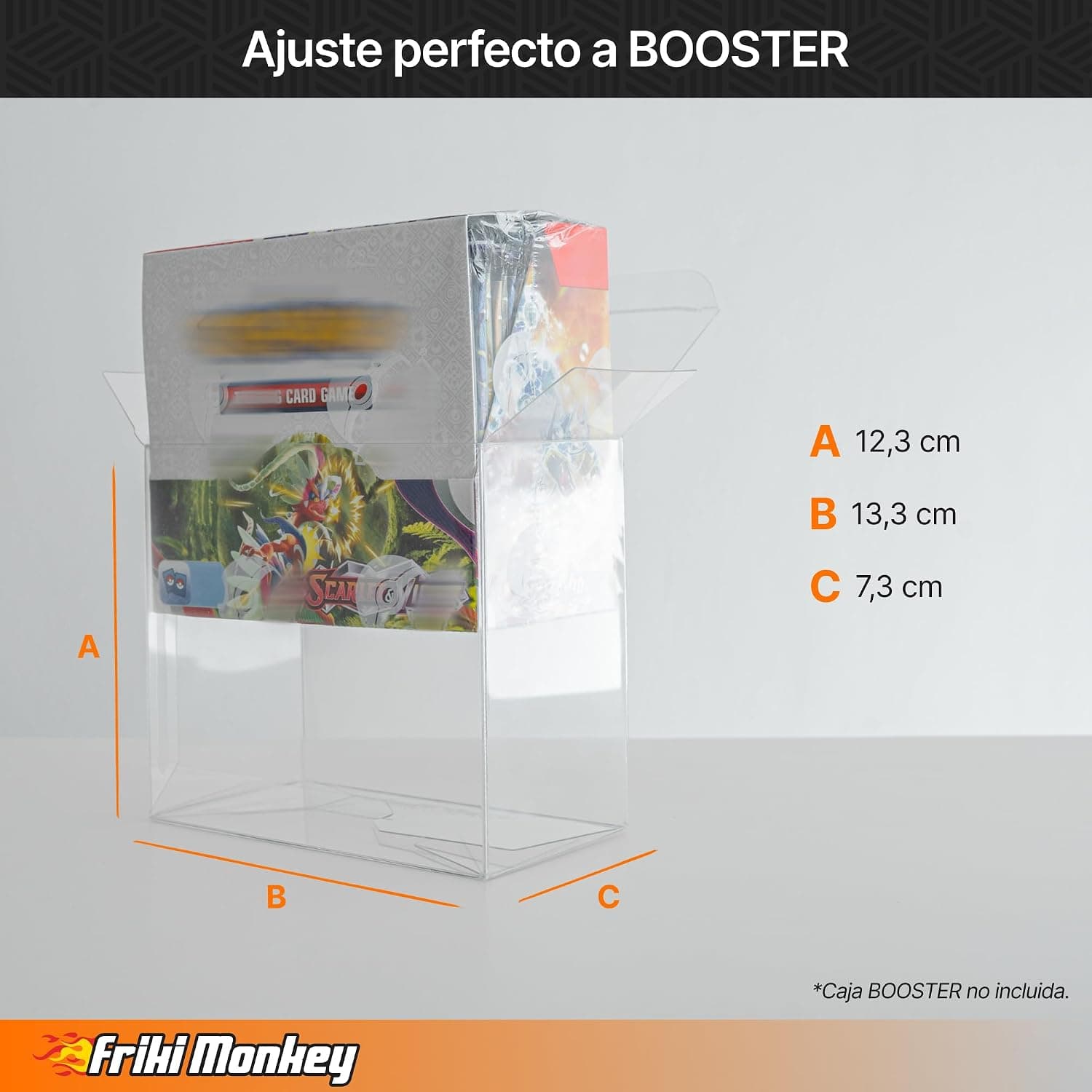 Varias fundas PET plegadas junto a una caja de cartas