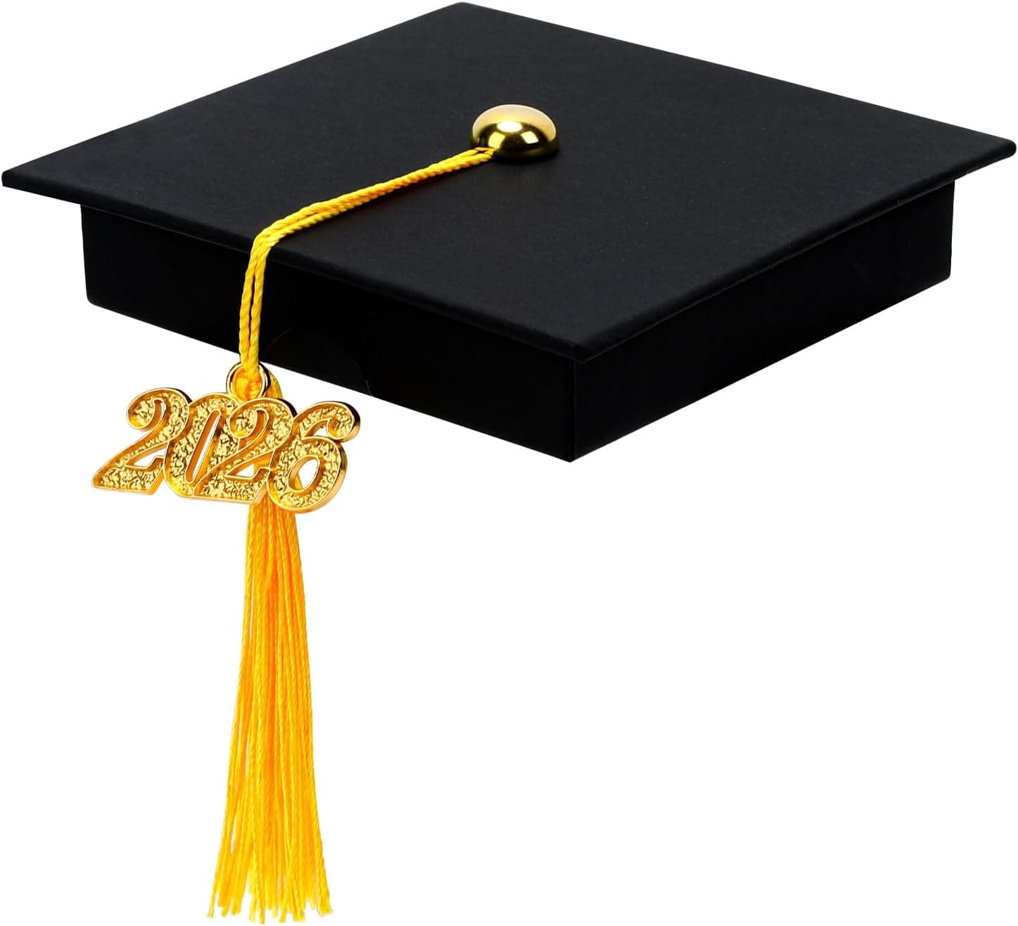 Pulsera con dijes de birrete y brújula, dentro de su caja con forma de sombrero de graduación