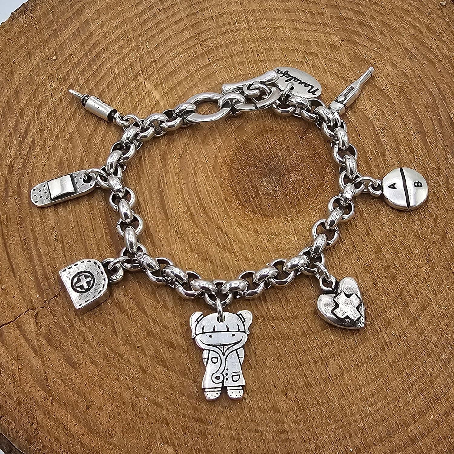 Pulsera de enfermera con 7 charms bañada en plata, foto 3