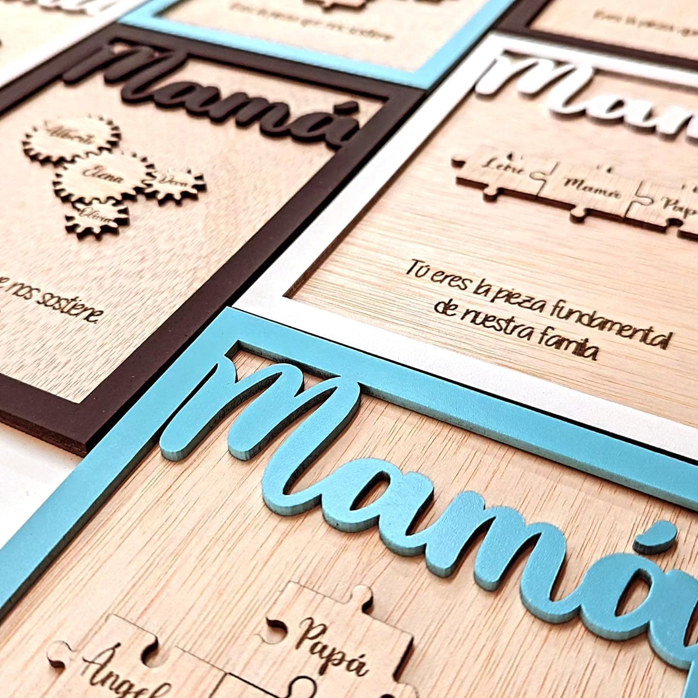 Puzzle personalizado montado en su marco de madera, con la frase impresa en el borde