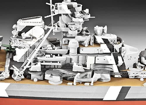 Torretas de artillería del Bismarck de Revell