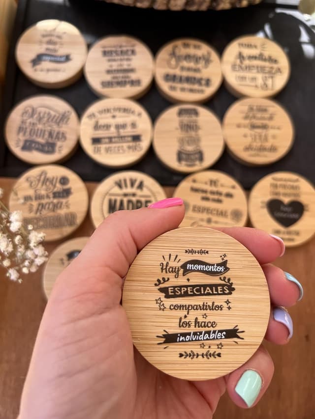 Set de 20 Abrebotellas de Bambú Personalizados