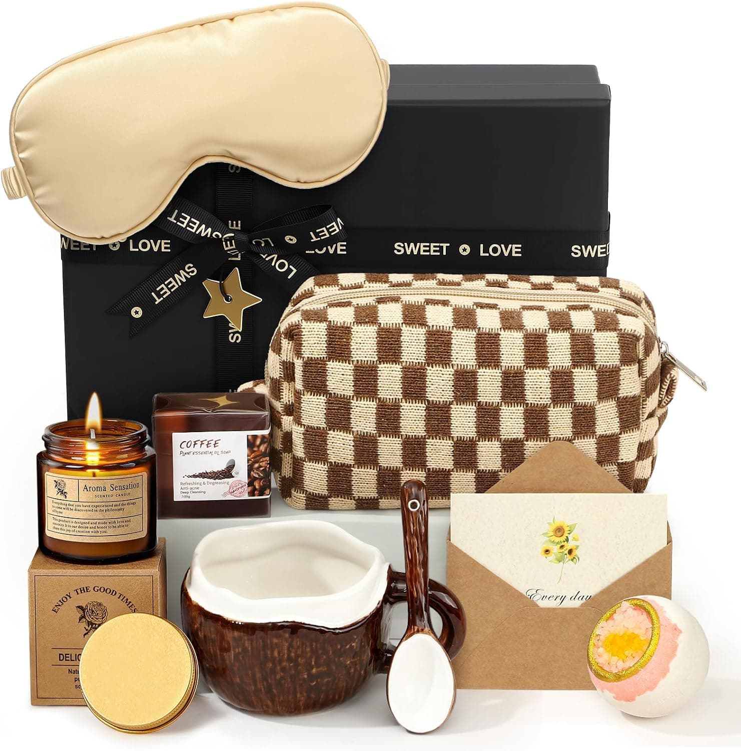 Set de regalo TUZT con taza de cerámica marrón, vela aromática, jabón de café, antifaz de dormir dorado, neceser de punto y tarjeta con girasoles | /img/regalos/set-regalo-spa-mujer-taza-vela-neceser-tuzt-2.jpg | Segunda imagen del set de regalo spa para mujer