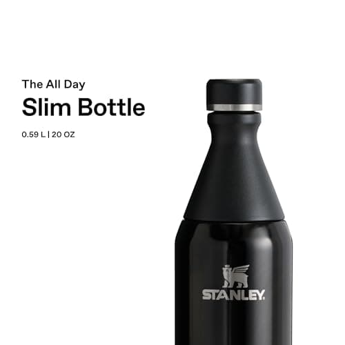 Botella Stanley All Day Slim abierta