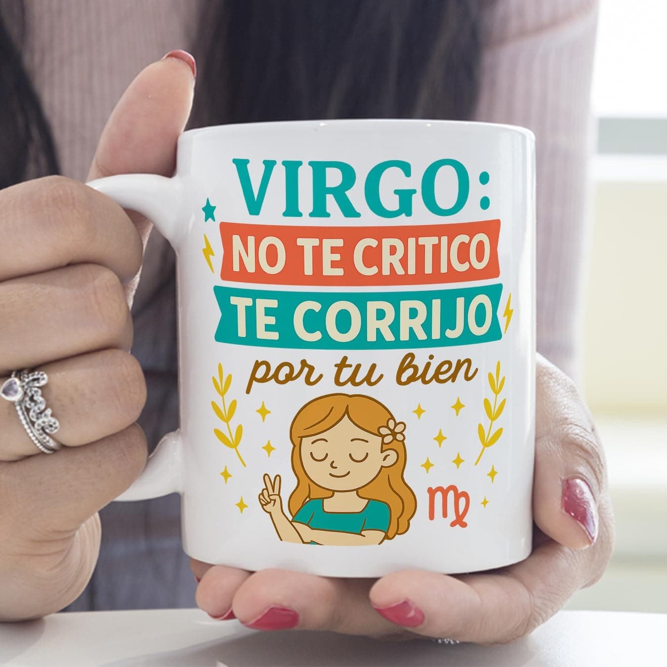 Taza de Virgo "no te critico, te corrijo", de MUGFFINS, foto 2