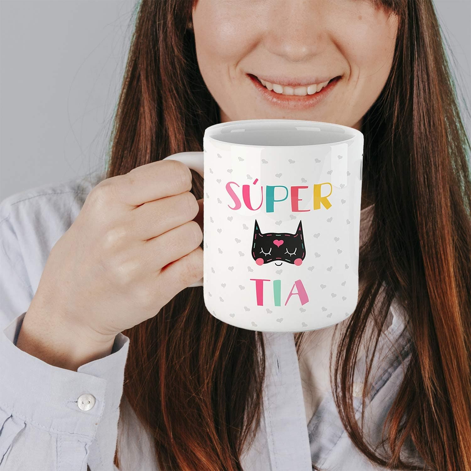 Taza junto a su empaquetado