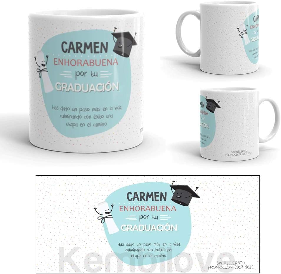 Vistas de la taza desde varios ángulos, con la etapa y el año de promoción impresos en el asa
