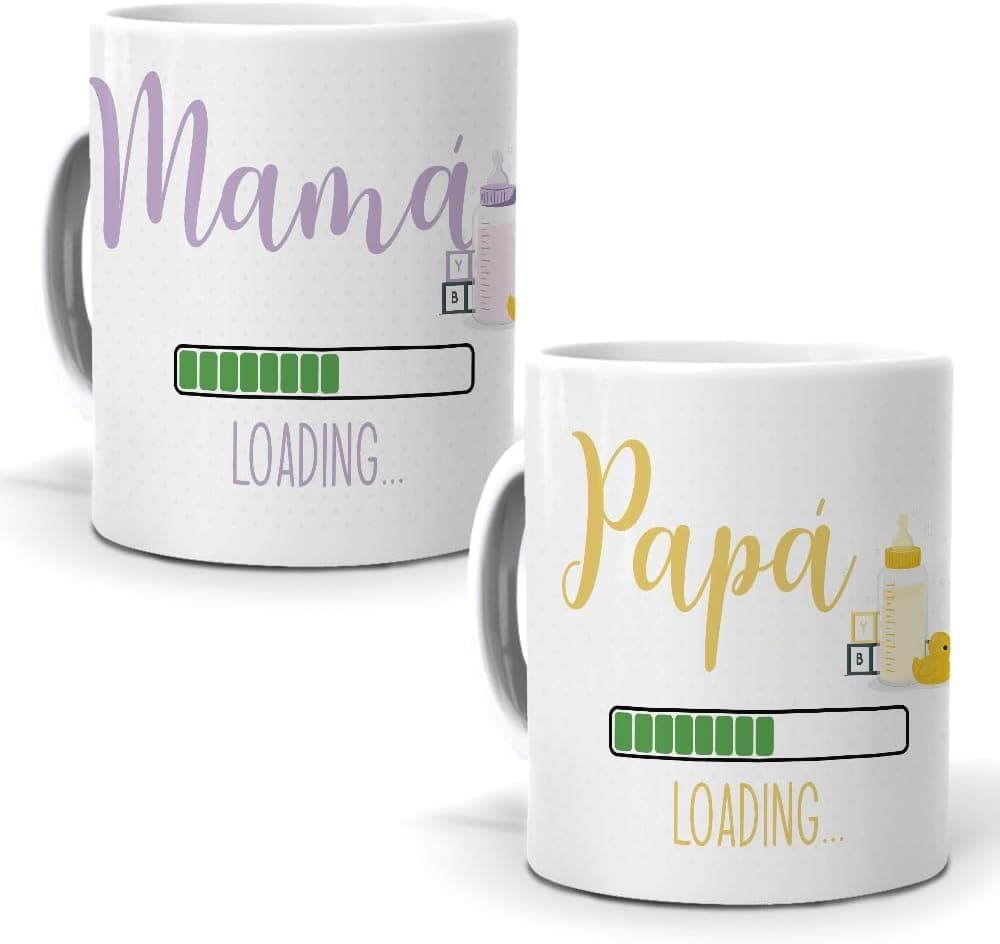 Pareja de tazas de cerámica con los mensajes «Mamá Loading» y «Papá Loading»