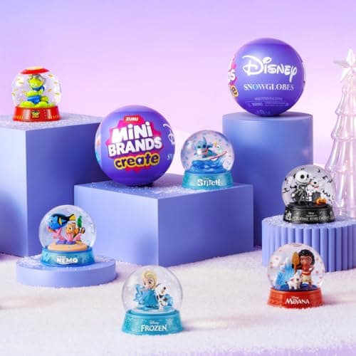 Detalle de una miniatura Disney para bola de nieve