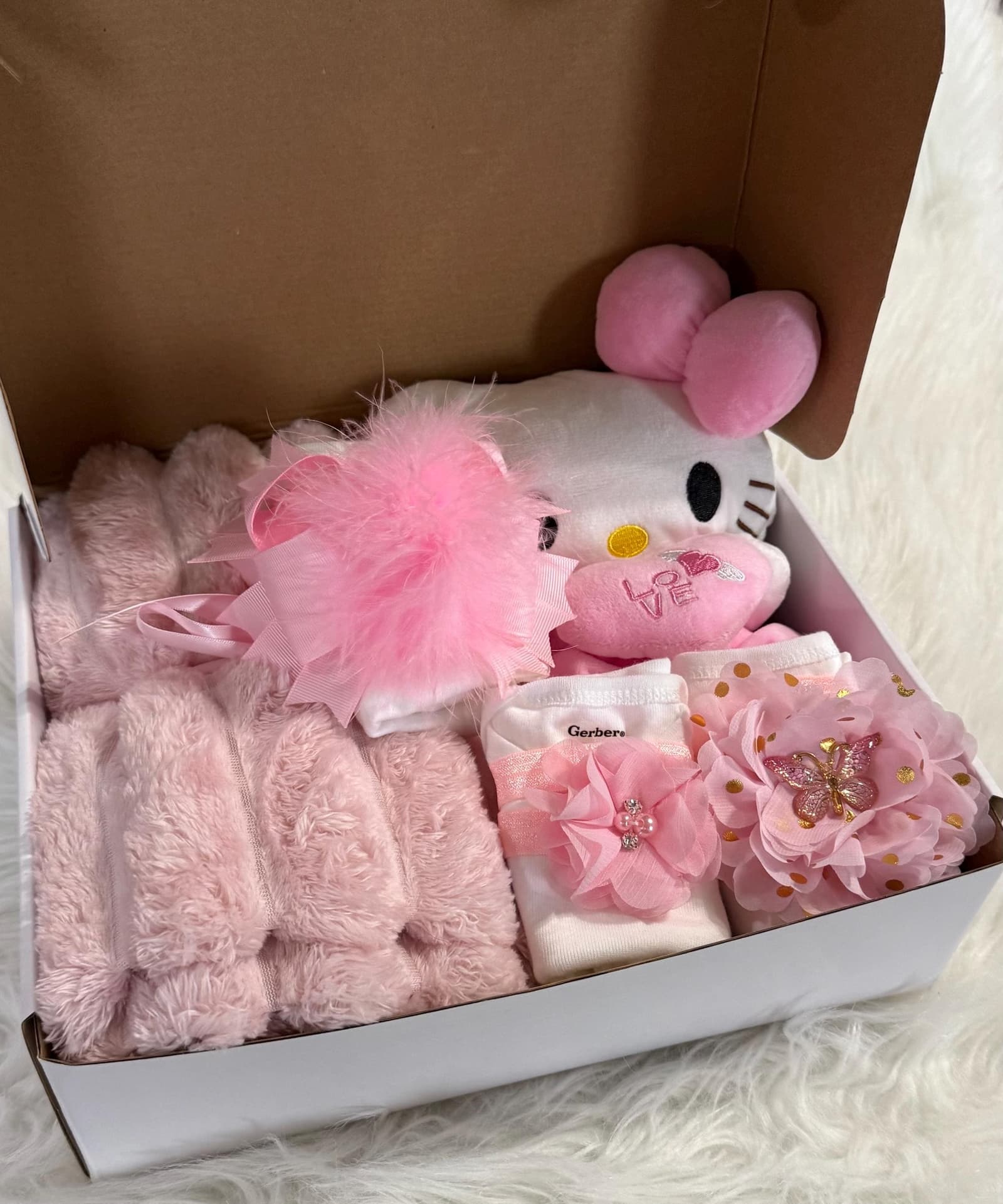 Baby shower gift for girls
