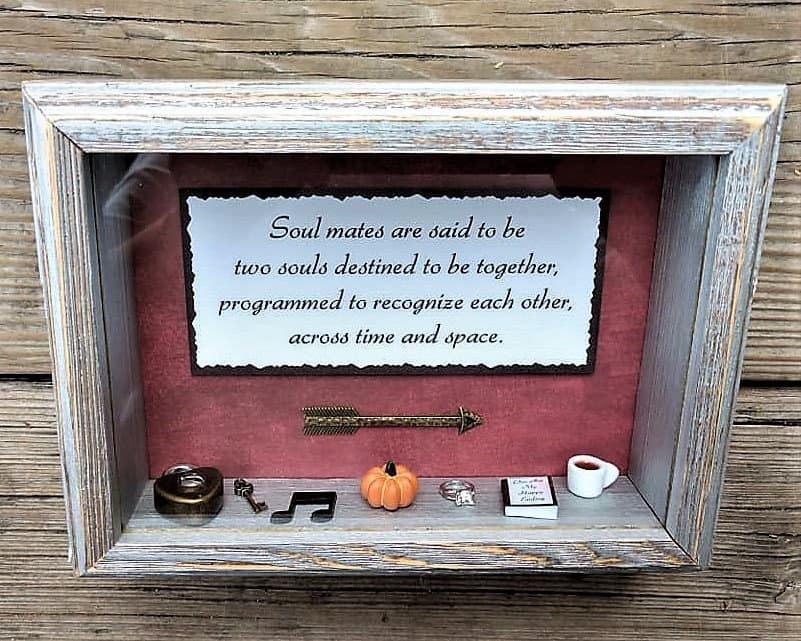 Caja de recuerdos personalizada para tu esposo con vuestra historia de amor, foto 3,