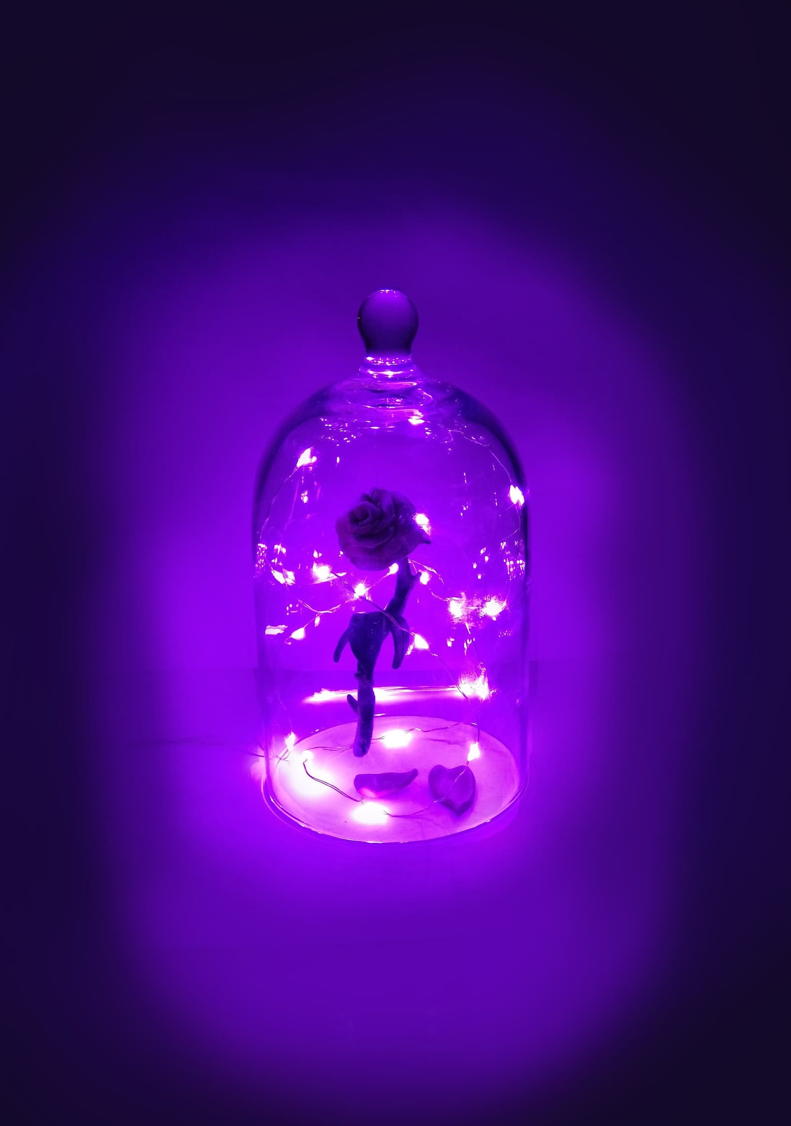 Figura de la Rosa Encantada de la Bella y la Bestia, foto 2
