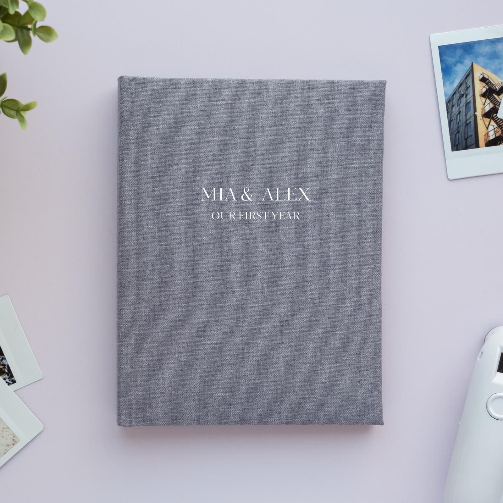 Interior del álbum con fundas para fotos Instax Mini
