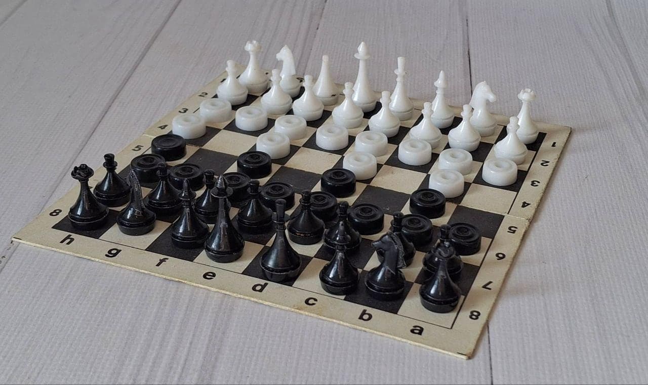 Minijuego de viaje magnético soviético vintage, foto 3