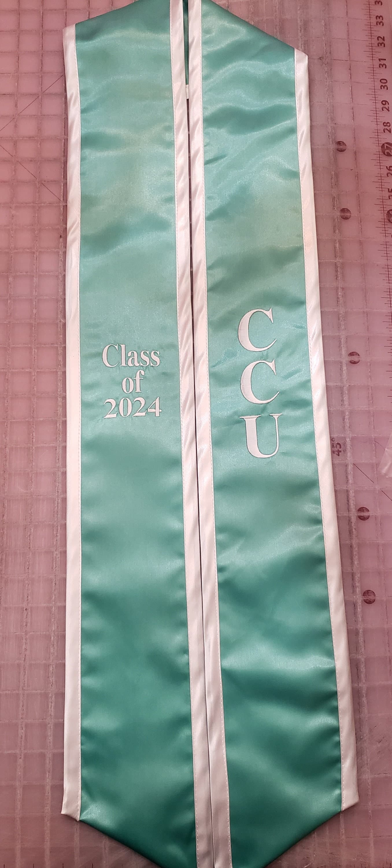 Estola de graduación de satén personalizada, foto 3