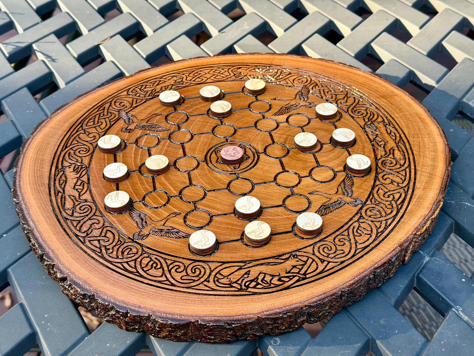 Juego de mesa medieval Fox and Geese artesanal de madera, foto 5