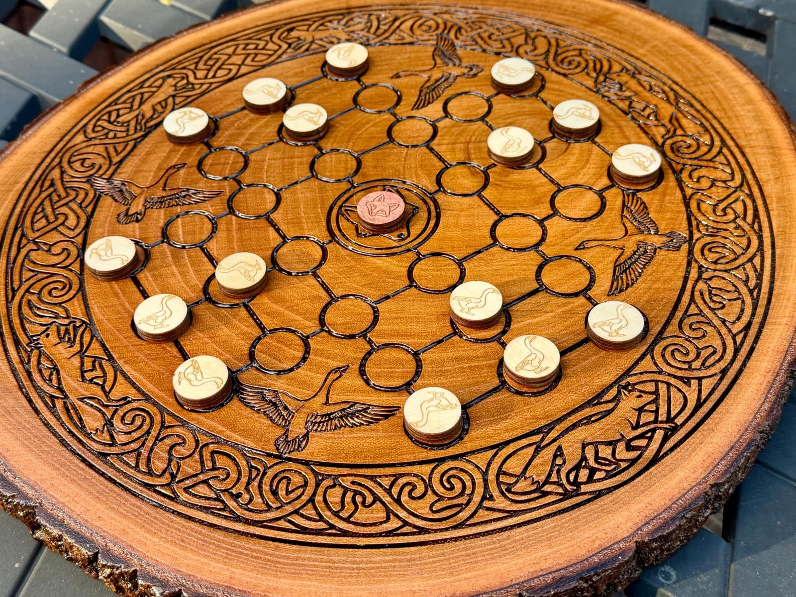 Juego de mesa medieval Fox and Geese artesanal de madera, foto 8