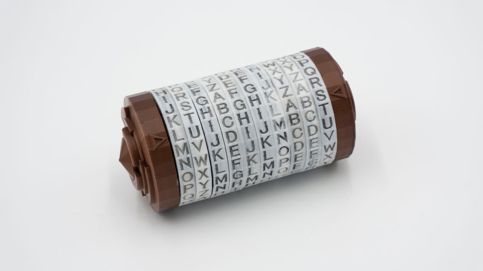 Cryptex abierto mostrando el compartimento interior