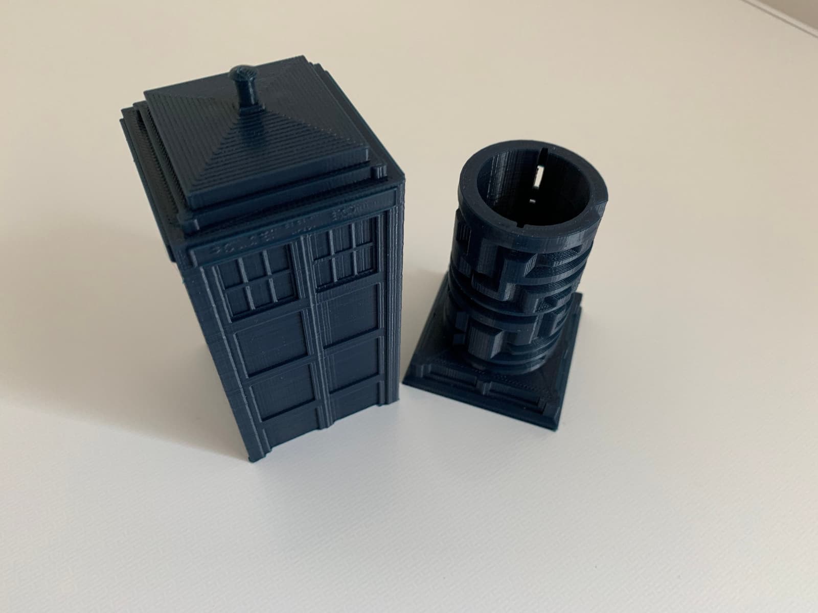 Caja puzzle TARDIS de Doctor Who, en azul, de L17DesignsUK