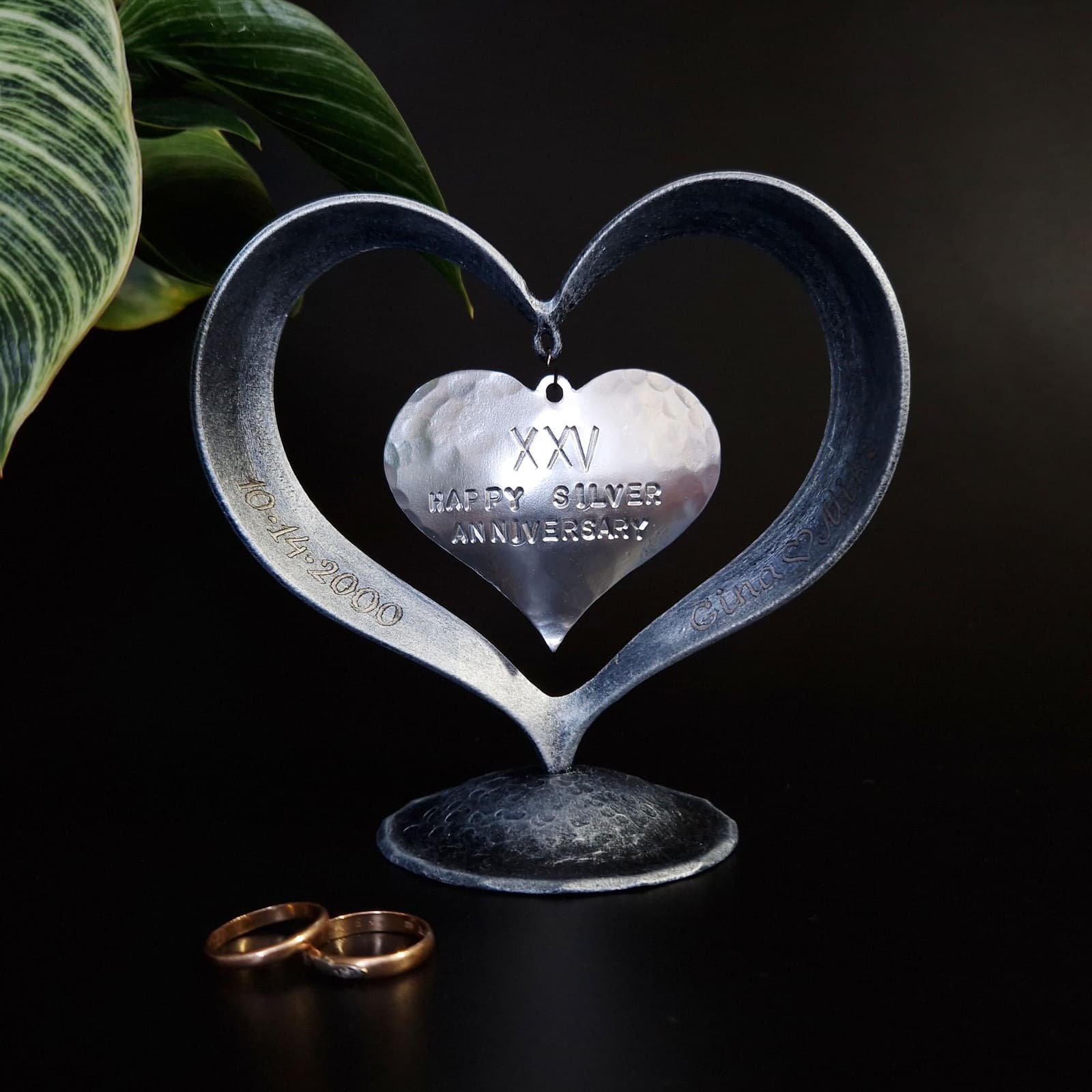 Corazón de hierro forjado para bodas de plata