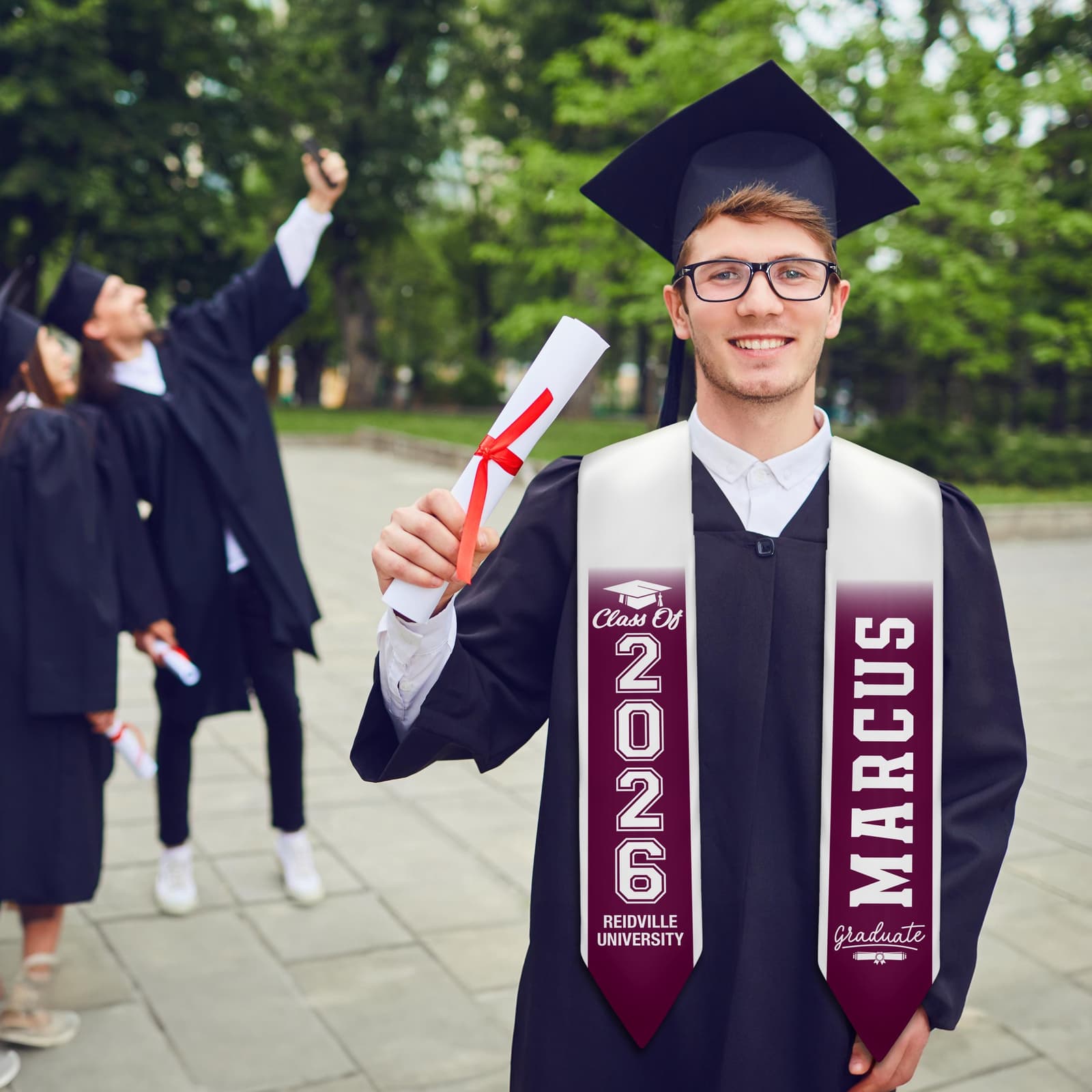 Estola de graduación personalizada con nombre y año, foto 5