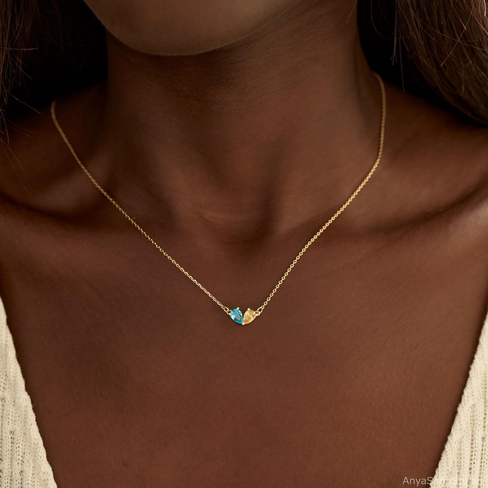 collar de joyeria con dos piedras natales en forma de corazon, foto 14