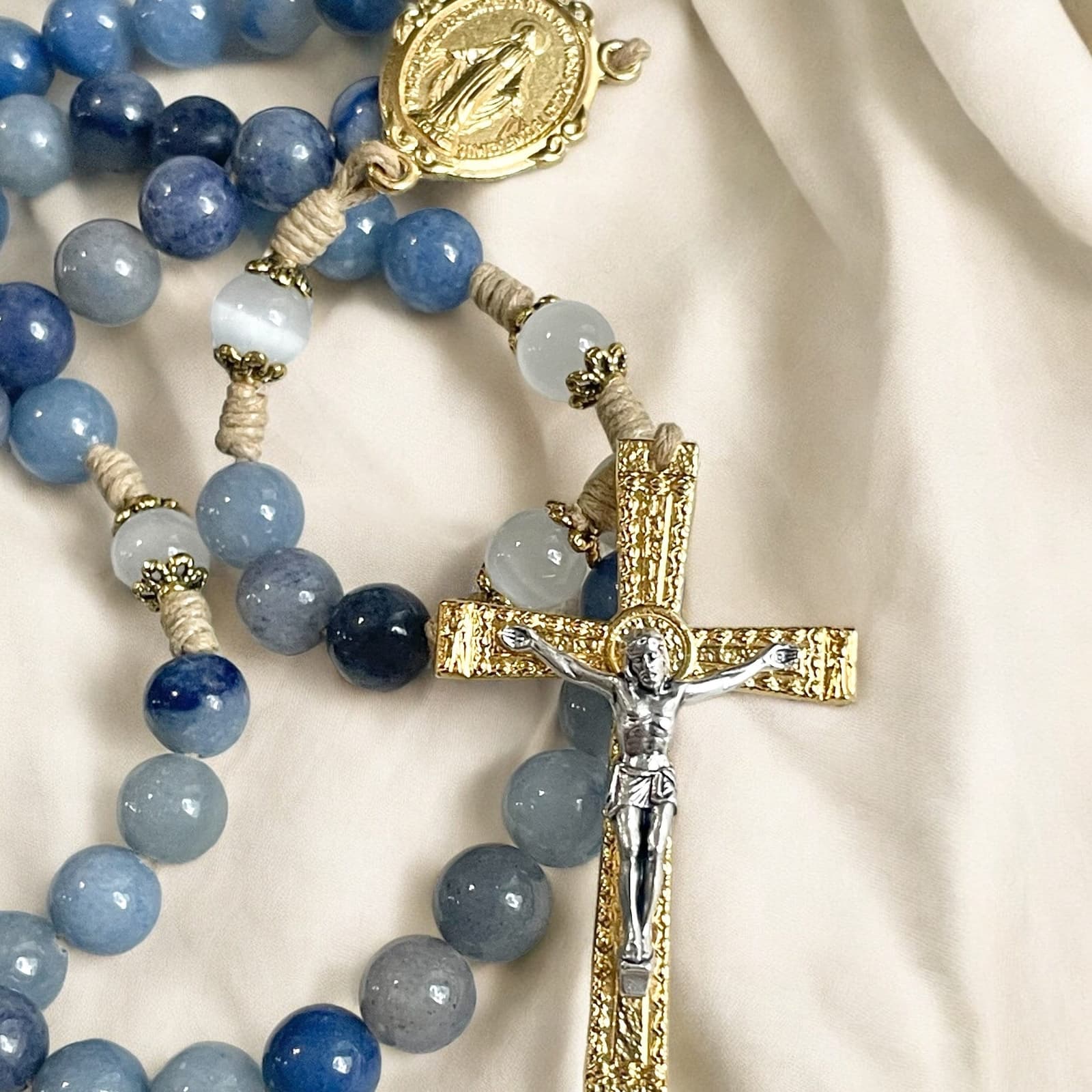 Rosario católico artesanal con cuentas de piedra, foto 6