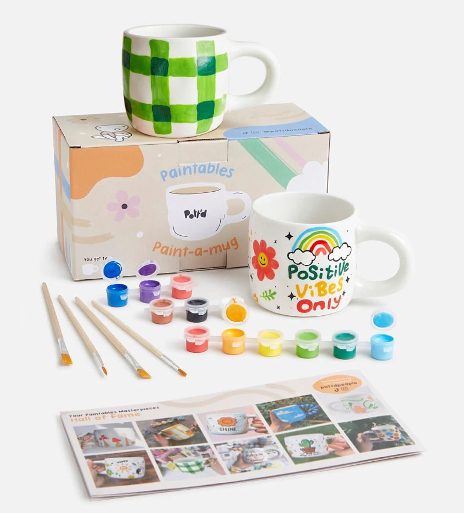 Kit para pintar tu propia taza de cerámica, de Pottd