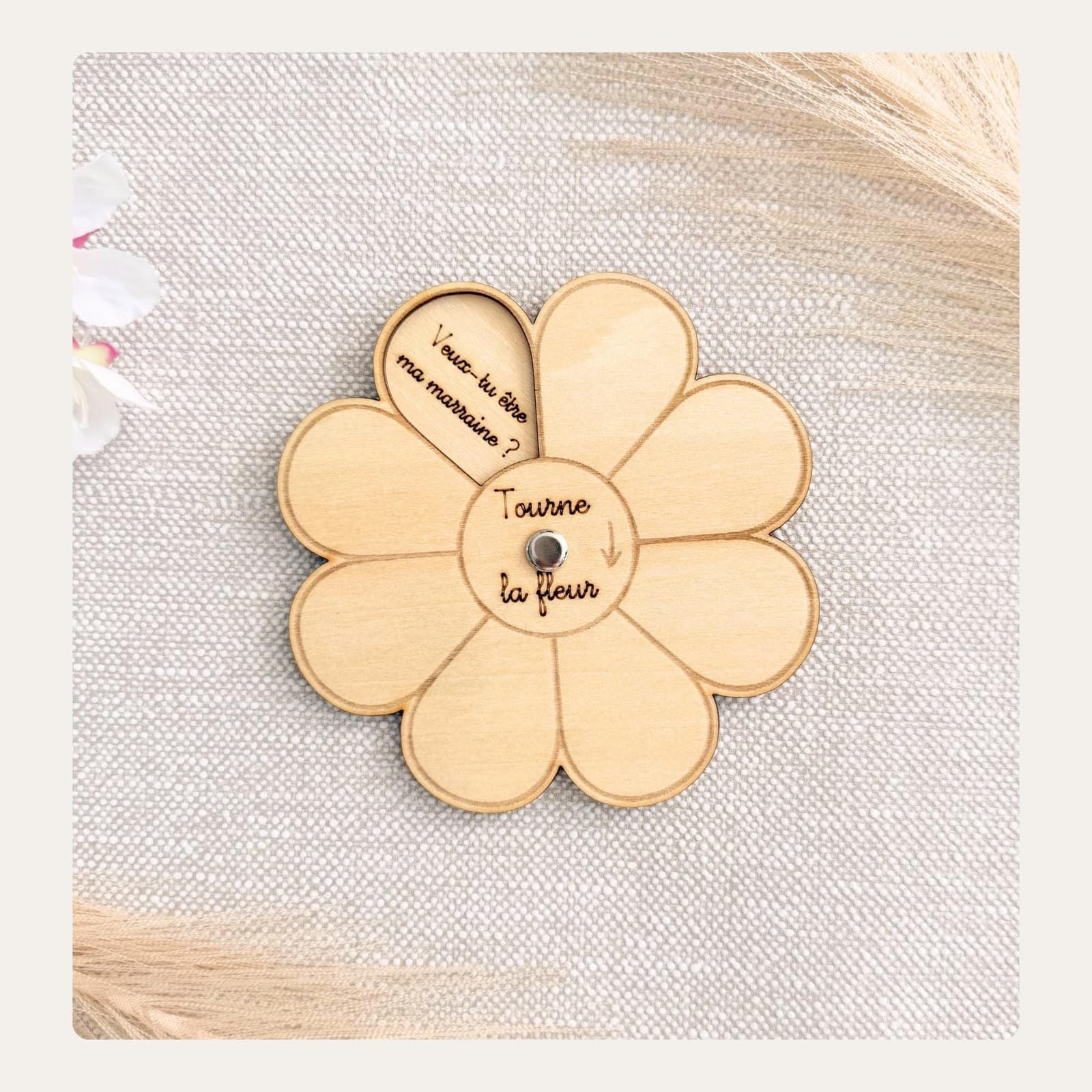 Tarjeta flor de madera personalizada para pedir ser madrina, foto 5