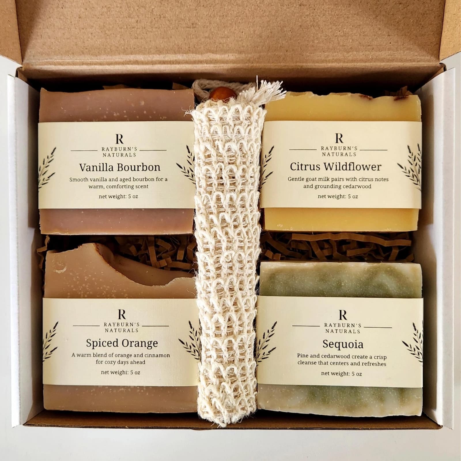 Caja de regalo con jabones naturales y bolsa de sisal